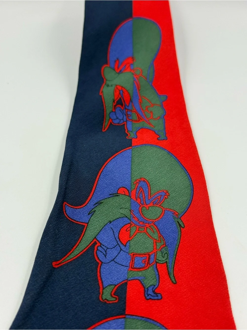 Looney Tunes by Balance 1992 Yosemite Sam 100% Silk Tie Cowboy Cartoon Vintage
